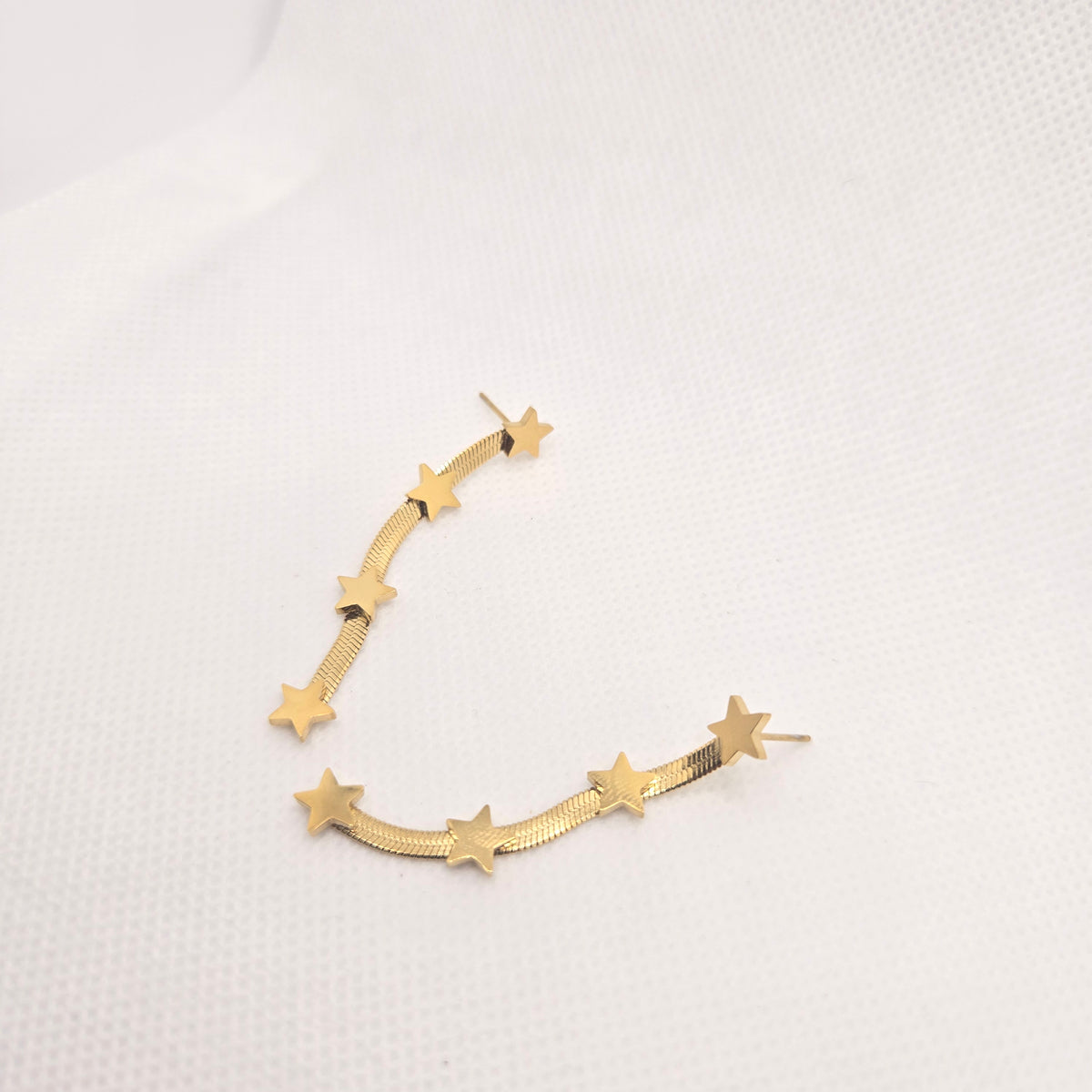 Gold-Toned Curved Star Climber Earrings